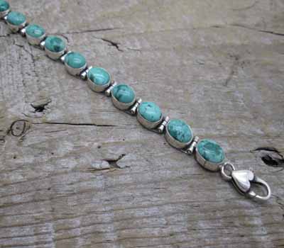 Navajo Turquoise Cuff Bracelet - Native American Turquoise Bracelet –  Cosmic Norbu
